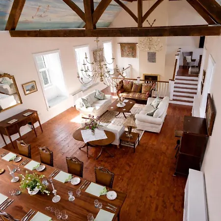 Feriehus Barmeath Castle *