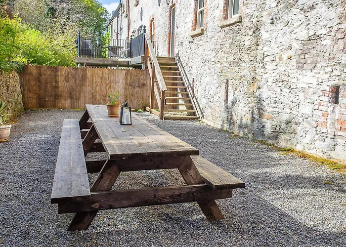 Holiday home Barmeath Castle Dun Leire